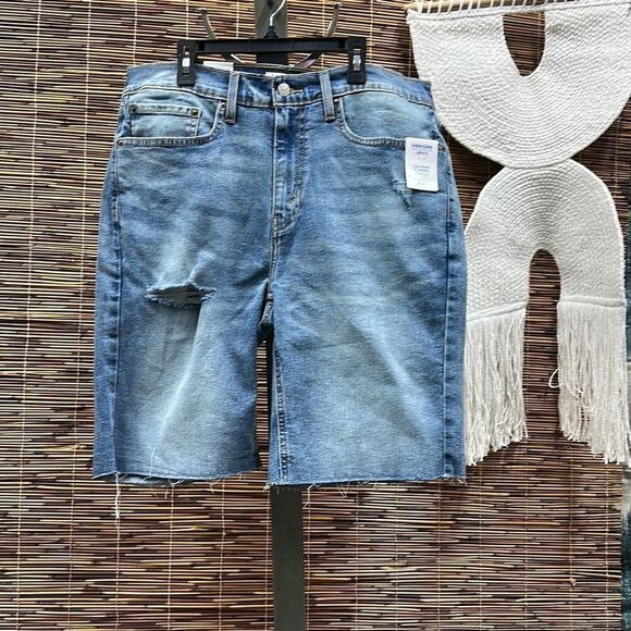 DENIZEN® from Levi's® Men's 9" Slim Fit Jean Shorts - Size 32 - Picture 2 of 2